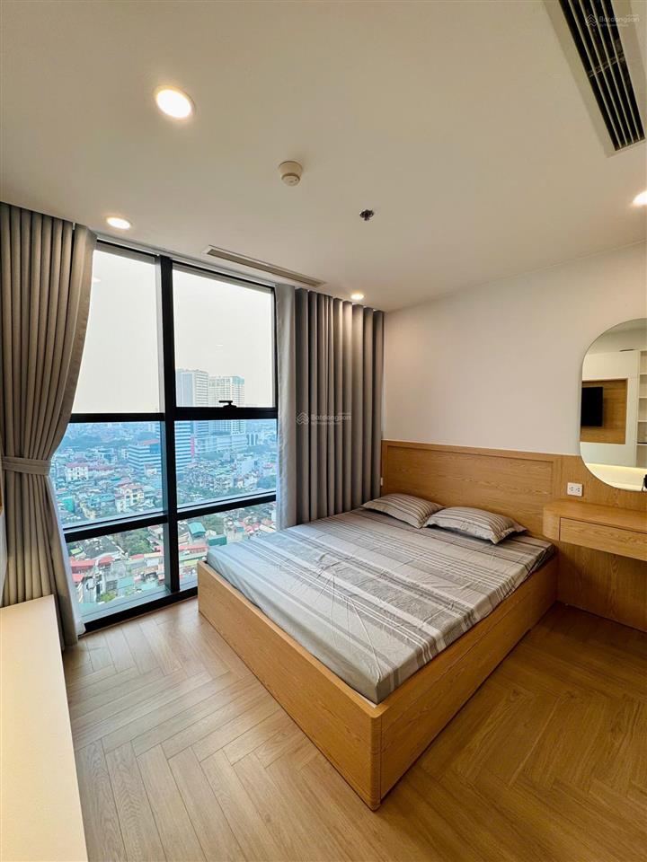 1 ngủ 1 khách 14tr tại 90 đường láng (miễn phí quản lý tới 11/2027)