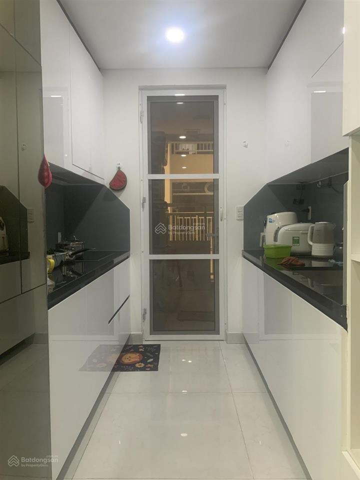 Bán căn hộ hưng ngân garden, tầng cao, 70m2, 2pn, 2wc, giá 2,55 tỷ. ll 0933 722 *** kiểm