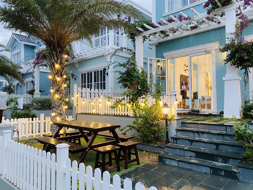Bán biệt thự đơn lập novaworld phan thiết, giá tốt thị trường với 12 tỷ. đang cho thuê ổn định