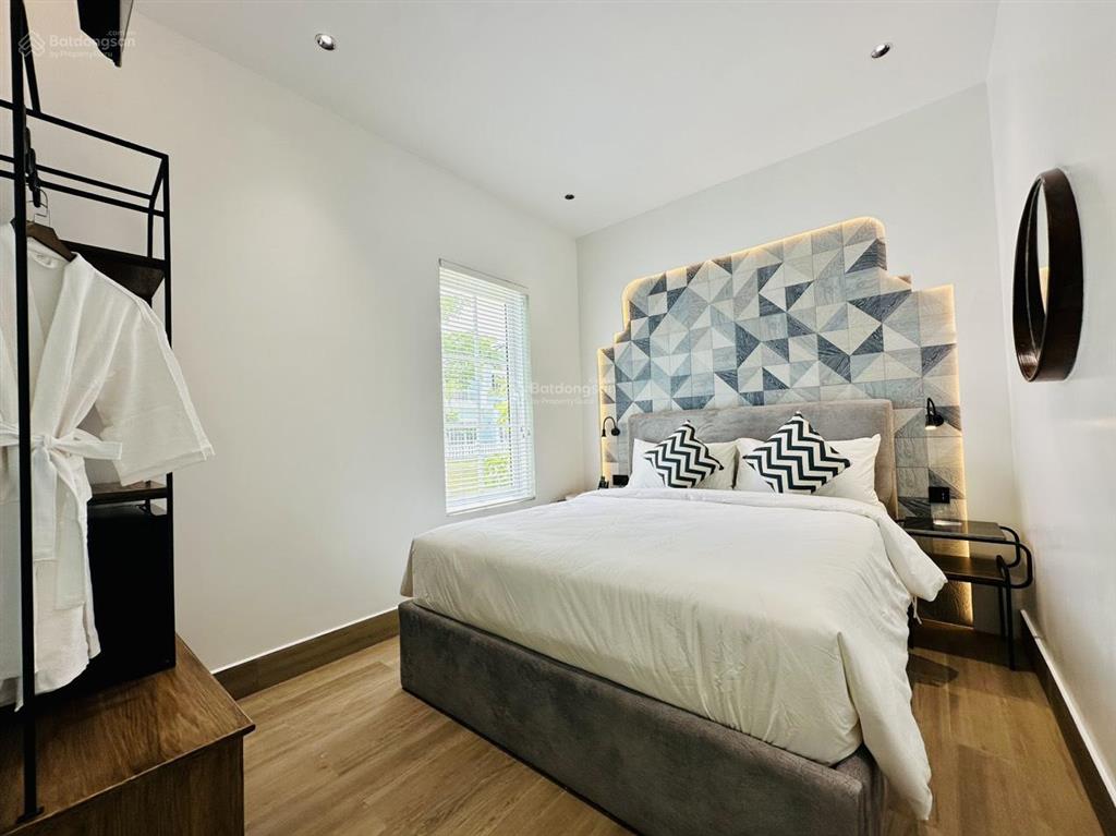 Bán biệt thự đơn lập novaworld phan thiết, giá tốt thị trường với 12 tỷ. đang cho thuê ổn định