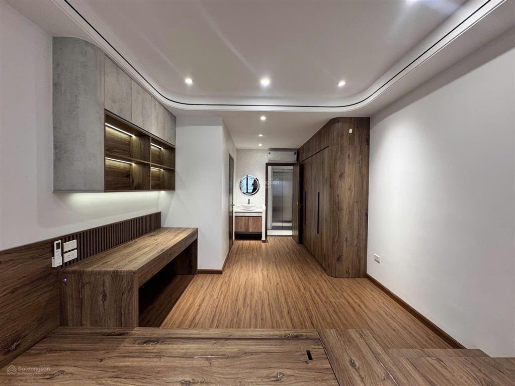 Bán nhà ngọc thụy  long biên 35m2 x 7t  ngõ nông  thang máy  full nội thất  giá nhỉnh 9 tỷ.