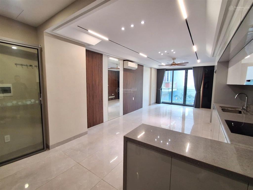 Chủ bán gấp nhà hồng tiến  long biên 50m x 6t  thang máy  ô tô  dòng tiền  giá nhỉnh 13 tỷ.