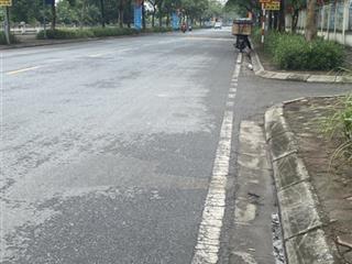 Chủ bán gấp đất giang biên  long biên 55m  mt 4m  ô tô tránh  ngõ thông  giá nhỉnh 8 tỷ.