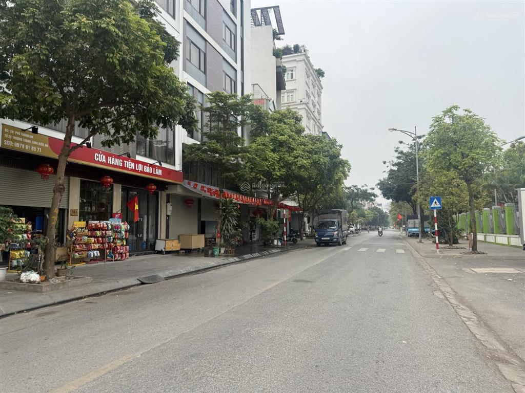 Hiếm! bán đất 45m  mt 5,5m  ngõ nông  kinh doanh  ô tô vào nhà  lô góc  giá nhỉnh 8 tỷ.
