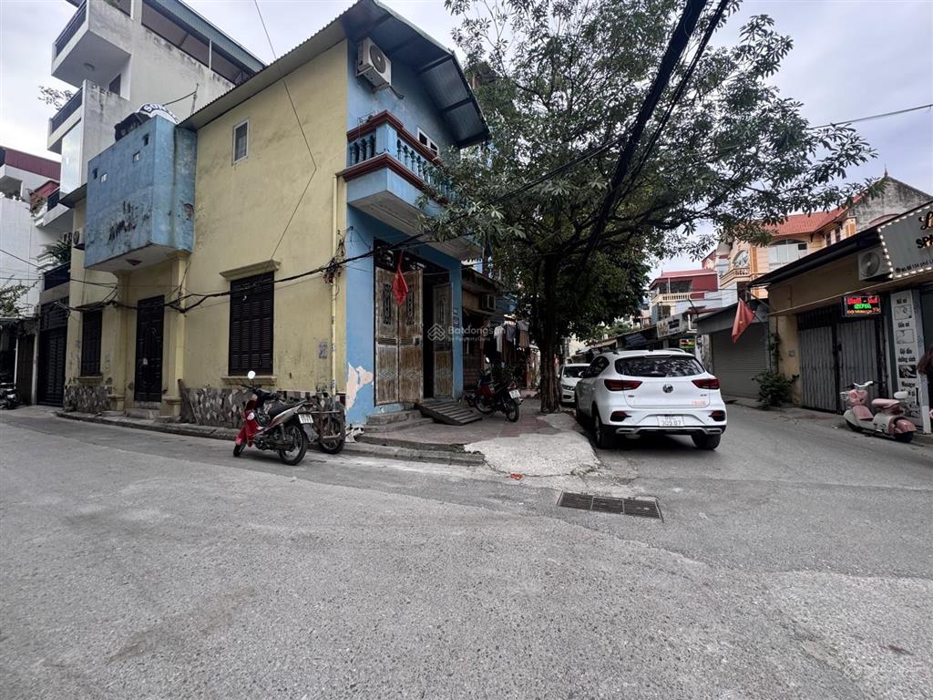Bán đất việt hưng  long biên 50m  mt 4m  ô tô vào nhà  ngõ nông  dòng tiền  giá nhỉnh 9 tỷ.