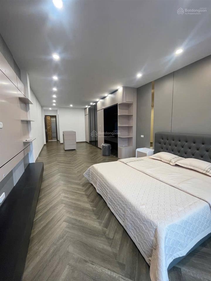 Hiếm! bán nhà thạch bàn  long biên 45m x 6t  thang máy  ô tô tránh  phân lô  giá nhỉnh 10 tỷ.