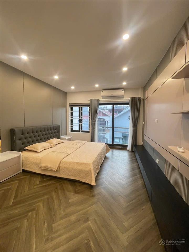 Hiếm! bán nhà thạch bàn  long biên 45m x 6t  thang máy  ô tô tránh  phân lô  giá nhỉnh 10 tỷ.