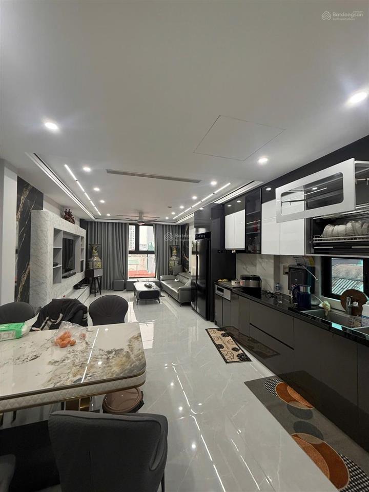 Bán nhà chu huy mân  long biên 45m2x6t  ô tô  thang máy  full nội thất  giá 11 tỷ