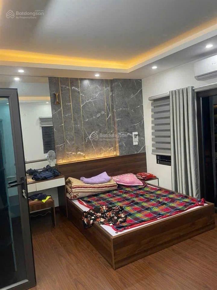 Hiếm bán nhà ngọc thụy  long biên 35mx5t  full nội thất  20m ra ô tô tránh  giá 7,25 tỷ.