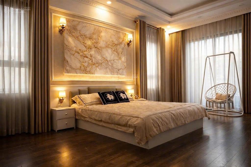 Hiếm! bán nhà sài đồng  long biên 40x6t  thang máy  ô tô tránh  lô góc  giá 12,3 tỷ