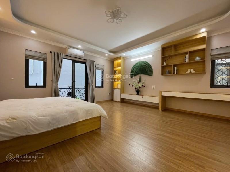 Hiếm! bán nhà cổ linh  thạch bàn 45m2 x 5t  ngõ nông  lô góc  full nội thất  giá nhỉnh 8 tỷ