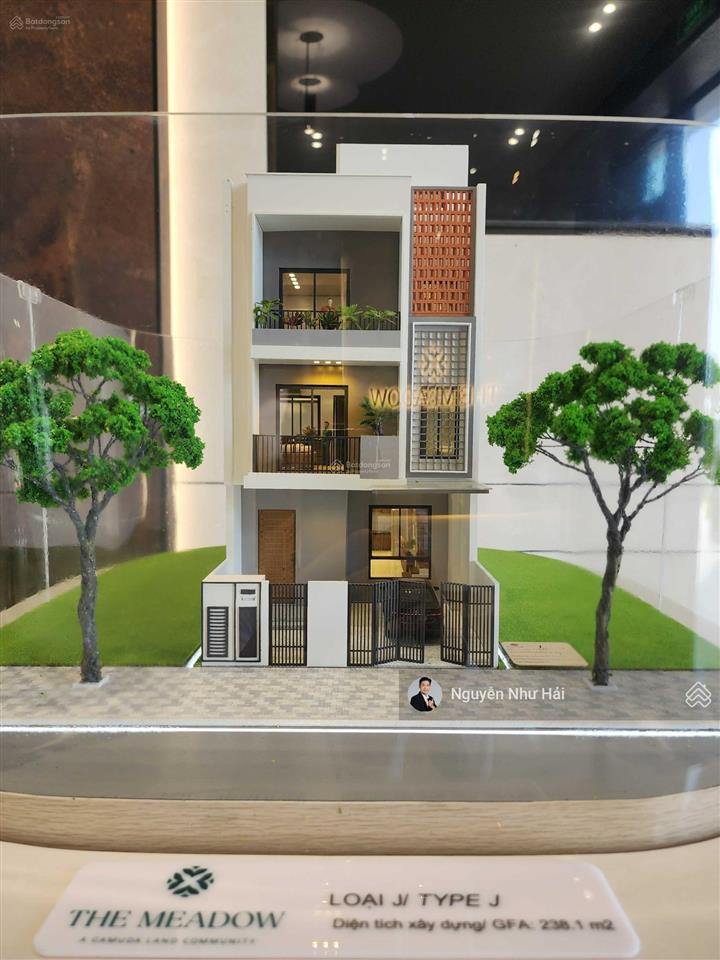 Bán villa bt1.3  220m2 ngang 10m the meadow bình chánh chỉ 1 căn chỉ 18 tỷ.  pkd 0931 280 ***