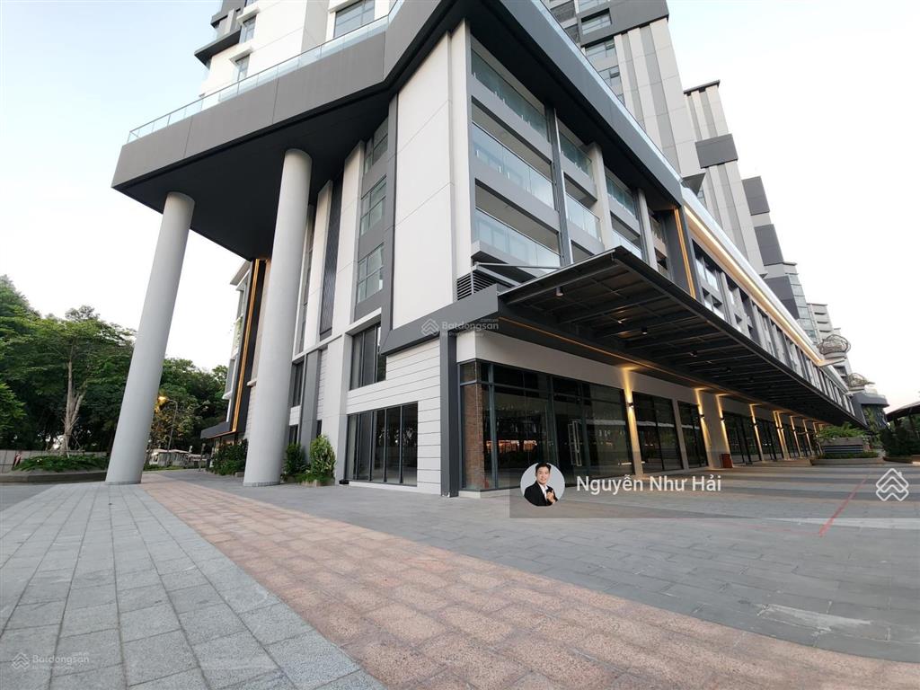Bán shophouse celadon city s2.0.15  dt 535,3m2  nở hậu, ck 364tr, sát bên thác nước  85,9 tr/m2