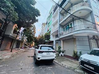 Chủ giảm thêm 300tr cần bán căn lk kđt văn khê  45m2  5 tầng  full nội thất