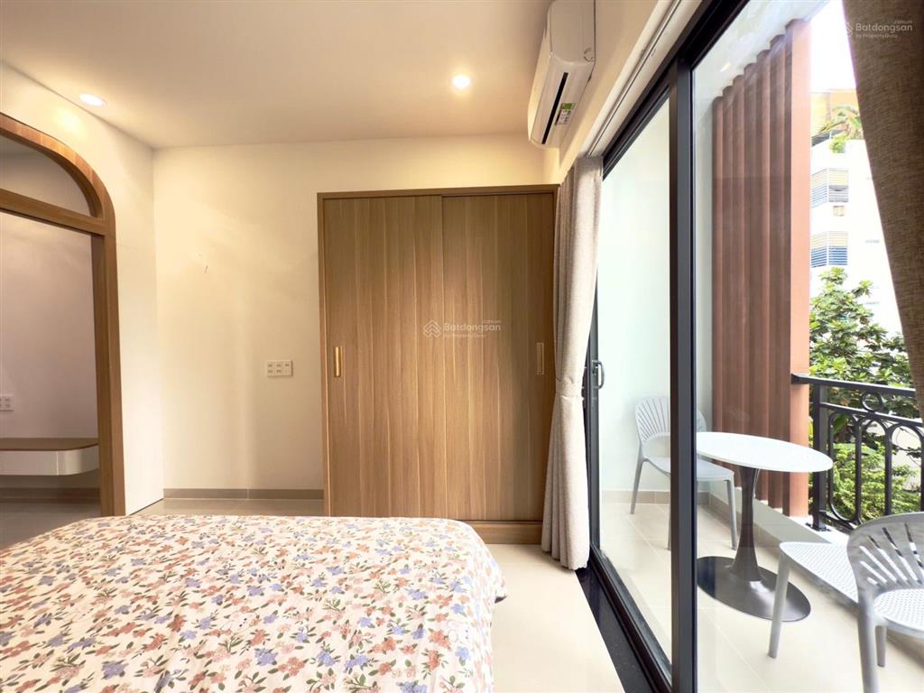 Thiết kế cực sang  1pn  tách xa bếp  tone nâu sáng  ngay thảo điền , q2.