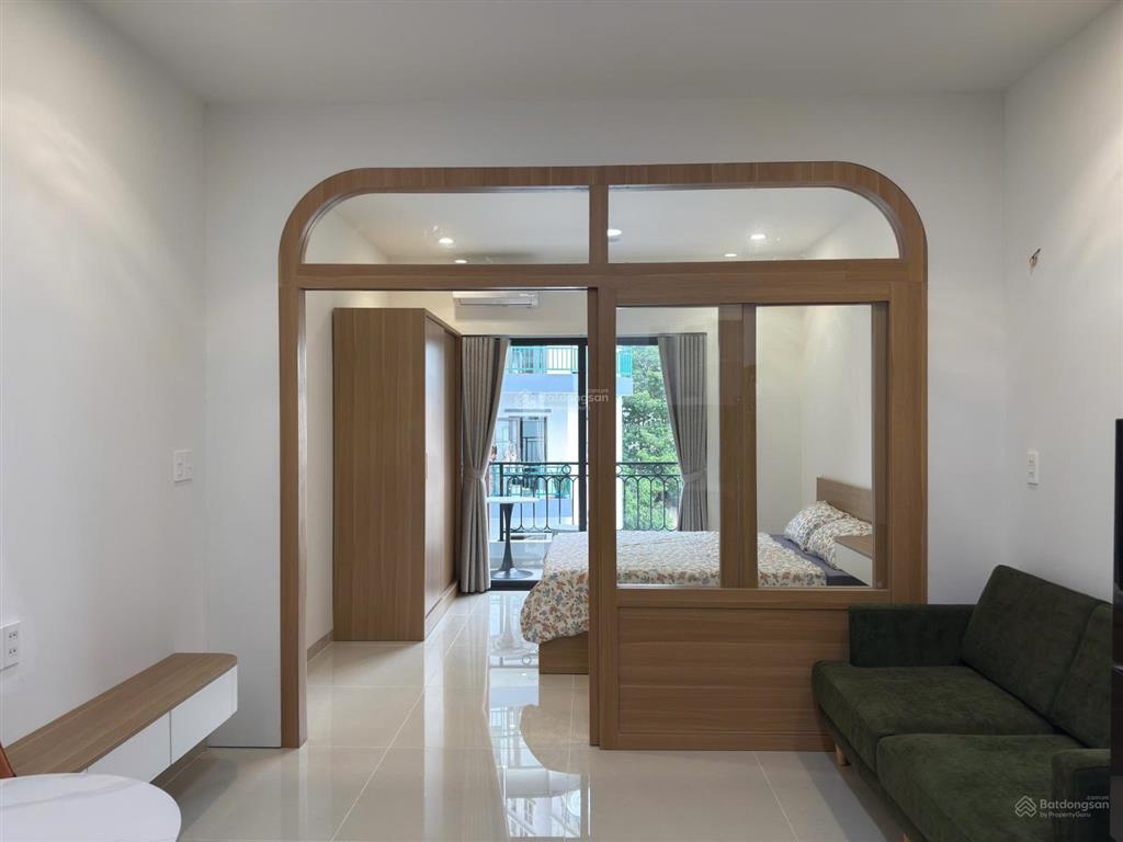 Thiết kế cực sang  1pn  tách xa bếp  tone nâu sáng  ngay thảo điền , q2.