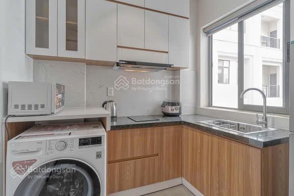 Siêu hiếm  1pn  ban công siêu thoáng  free phí dịch vụ  ngay thảo điền , q2