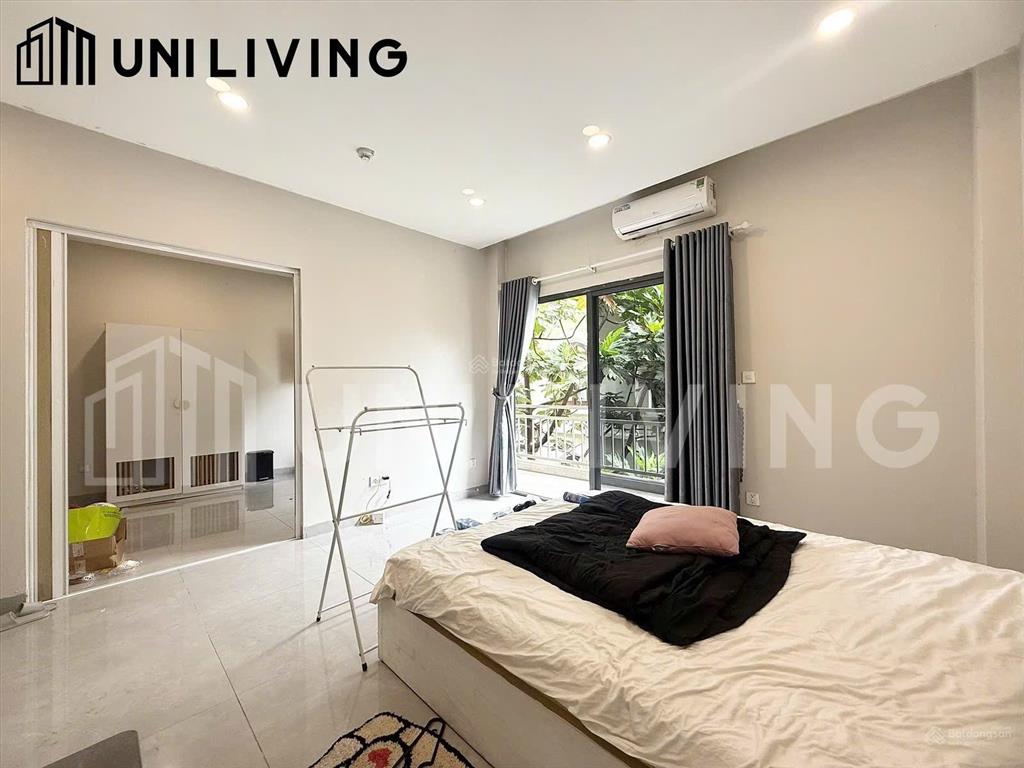 Studio tách bếp cực xinh  bao thoáng  ban công rộng  ngay đảo kim cương, q2