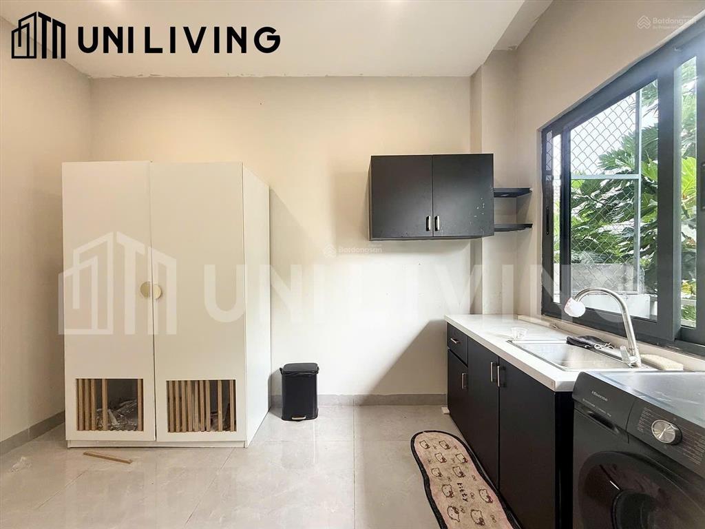 Studio tách bếp cực xinh  bao thoáng  ban công rộng  ngay đảo kim cương, q2