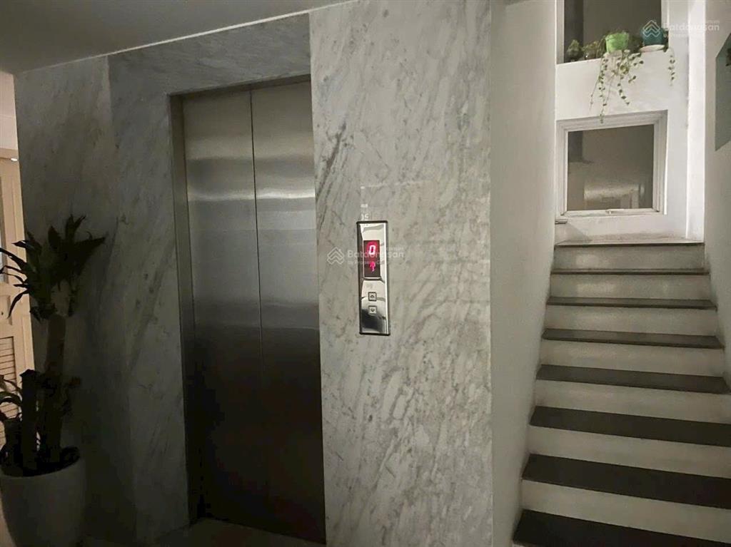 Bán nhà 3,5 lầu đường số 40 khu tân quy đông phường tân phong, quận 7