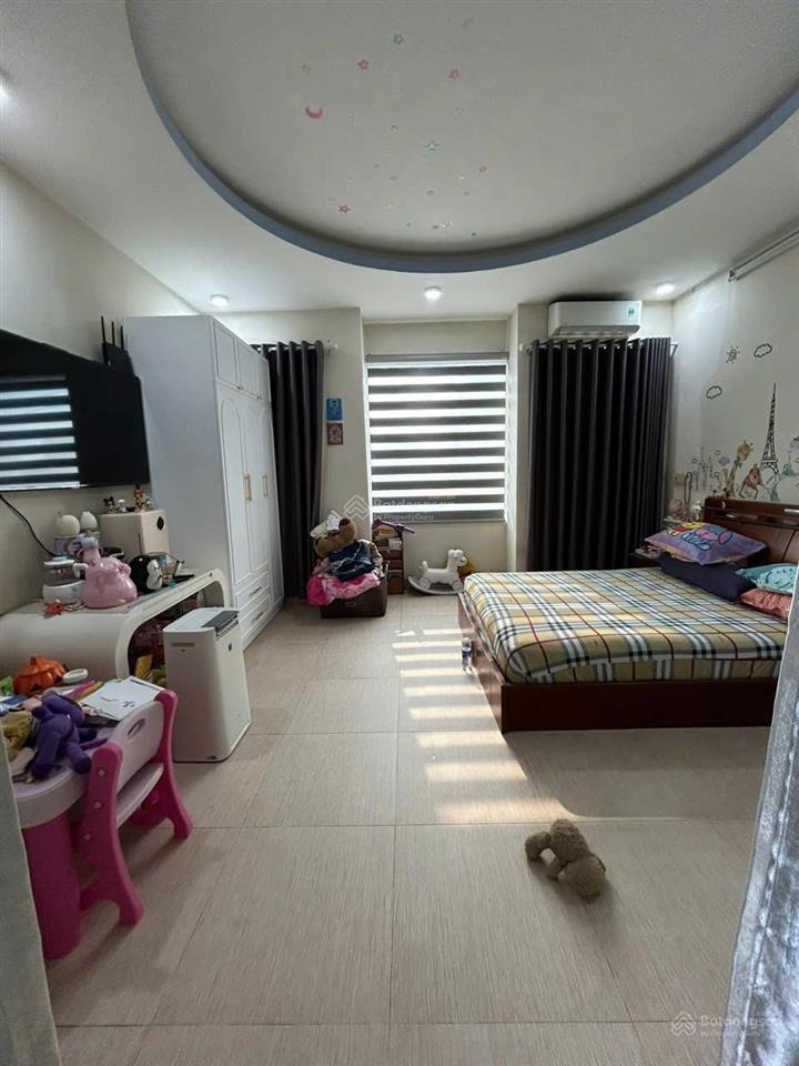 Bán nhà 3 lầu đường lâm văn bền quận 7. giá tốt cho đầu tư có tiền nhàn rỗi.