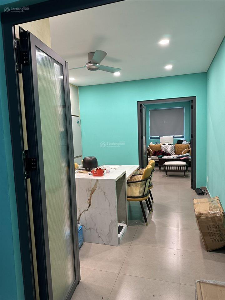 Bán nhà 3 lầu đường 30m khu tân quy đông phường tân phong quận 7. gần nguyễn thị thập, phú mỹ hưng