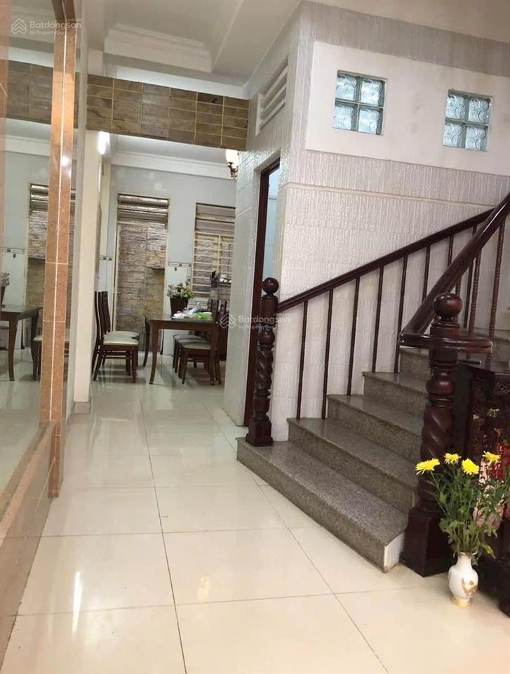 Bán nhà đường số 14m phường tân kiểng quận 7. vị trí đẹp gần chợ tân quy , đường lê văn lương