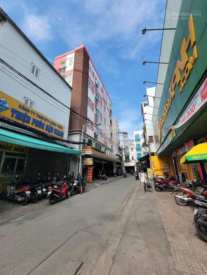 Siêu phẩm bề ngang lớn tại chợ thuốc nguyễn giản thanh  6 tầng  16x6m  doanh thu 100tr/tháng