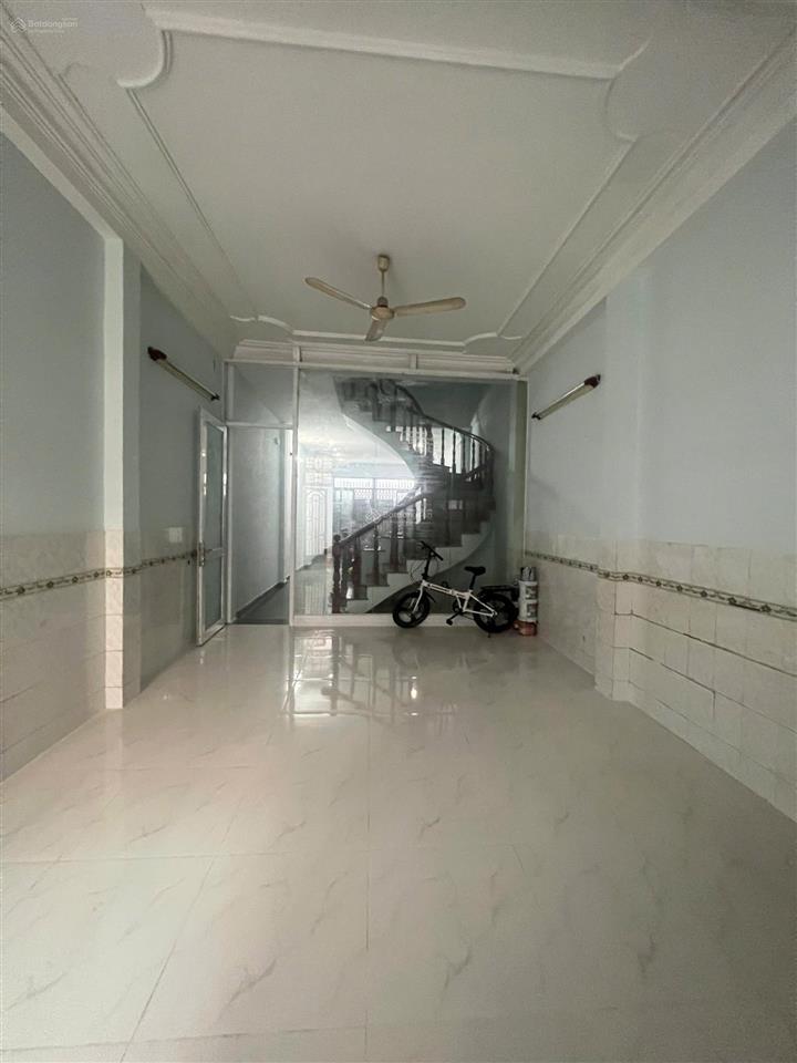 Siêu phẩm nhà bán khu đường hoa phan xích long  73m2  4 tầng  giá chỉ 24 tỷ