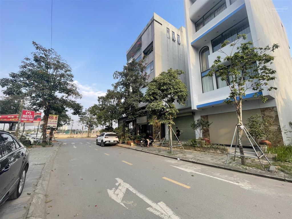 Vườn đào, đông anh, giá rẻ nhất kv, ô tô tránh vỉa hè view vườn hoa, kinh doanh đỉnh gần vin cổ loa