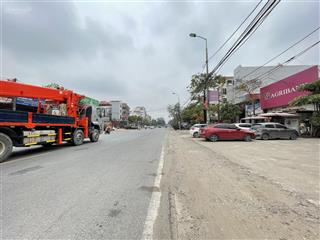 Rẻ hơn 20 giá . mặt kinh doanh ql3 ,xuân canh gần vin cổ loa ,s sử dụng 111m2 ,sẵn nhà 5 tầng