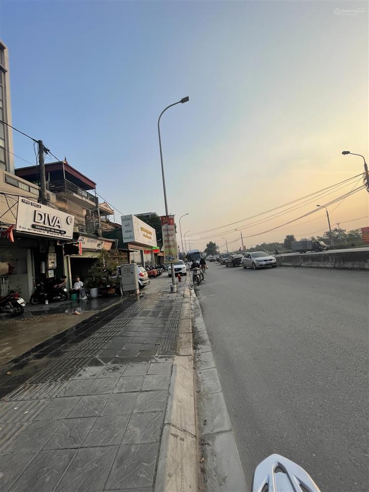 Hơn 3 đồng sở hữu 59m2 đất mt 5m tại tt đông anh . 3 bước ra trục chính mặt phố ql3 .0869 109 ***