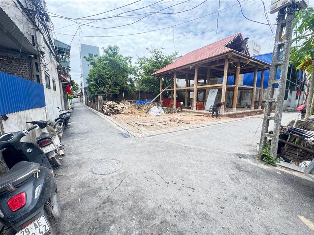 Du nội mai lâm, lô góc 75m². mặt tiền hậu 6m oto ngủ trong đất. vuông vắn hơn 7 tỷ