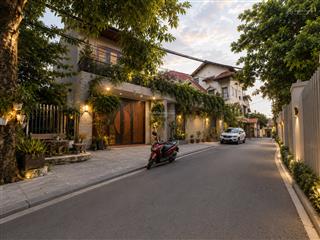 Mặt phố cao lỗ tổ 1 trục kinh doanh mt khủng 23m sẵn nhà 2 tầng sàn gỗ siêu vip. 176m² 35 tỷ có tl