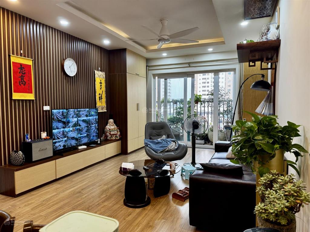 Chính chủ cần bán ch, 2pn  2wc, dt 88m2, giá 8,5 tỷ, tại thanh xuân complex,  0988 922 ***