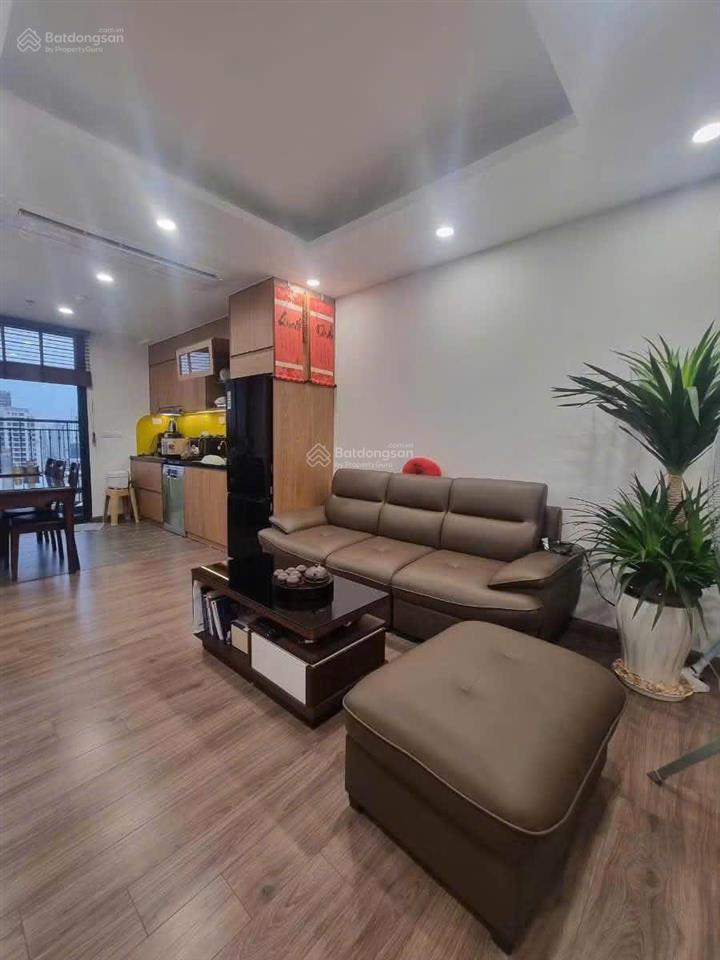 Chính chủ cần bán ch. 70,5m2,2pn2vs , giá 8 tỷ tại handico complex,33 lê văn lương, 0988 922 ***
