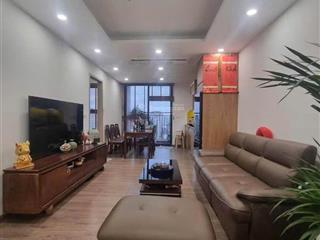 Chính chủ cần bán ch. 70,5m2,2pn2vs , giá 8 tỷ tại handico complex,33 lê văn lương, 0988 922 ***
