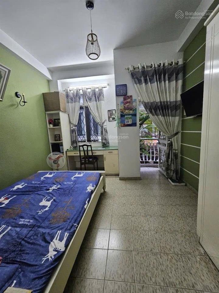 Nhà ngay phan xích long  phú nhuận  chỉ hơn 5 tỷ, 3 lầu, có ban công