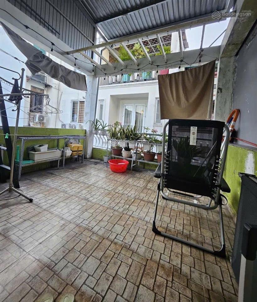 Nhà ngay phan xích long  phú nhuận  chỉ hơn 5 tỷ, 3 lầu, có ban công