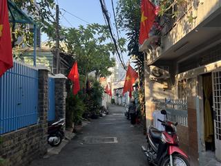 Khó có đối thủ, quận 2, hxh 4m, nhà đẹp nở hậu, giá tốt 5,5 tỷ, sổ riêng hoàn công  0943 946 ***