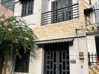 Gấp bán  ngon hết nấc  tây hòa pla  5x10m nở hậu đẹp  nhà đẹp 2 tầng ở ngay với 2pn, 2 vệ sinh