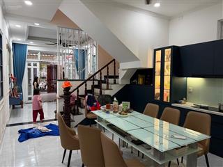 Nhanh mới kịp  đỗ xuân hợp nhà đẹp ở ngay  giá tốt 10,5tỷ  đường ô tô  góc 2mt  sổ đẹp nở hậu