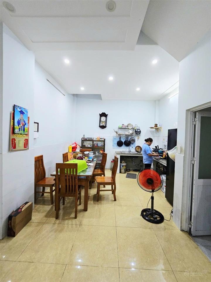 Nhà ngon võ văn hát, 4,85t, sổ cn 51m2 chẵn, 3 tầng hoàn công chuẩn, đường 6m, chủ cực kỳ gấp bán