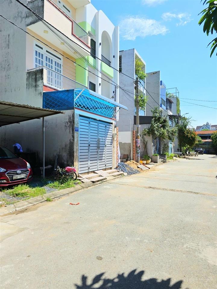 Nhà ngon võ văn hát, 4,85t, sổ cn 51m2 chẵn, 3 tầng hoàn công chuẩn, đường 6m, chủ cực kỳ gấp bán