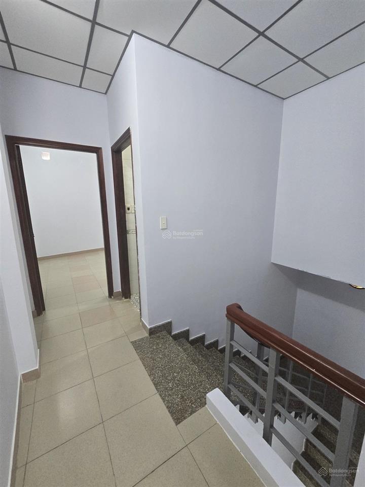 Kèo thơm lê văn thịnh q2, 55m2 cn  ngang 4.1m, nở hậu 4.8m, 2 tầng 2pn 2wc, sổ cực đẹp