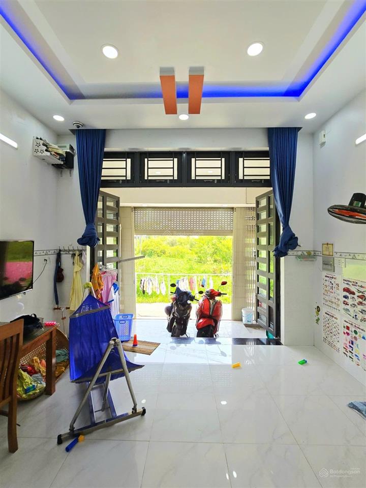 Cực ngon, kế vành đai 3 lò lu, 2 tầng, 55m2, chỉ 3,3 tỷ, chủ cực kỳ gấp bán