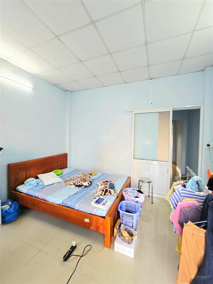 Ngon, dự bay gấp trong ngày, tam đa ô tô 6m, 2 tầng, có 4pn (1pn trệt), 4x16m, sổ đẹp