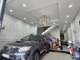 Nhà đẹp 4 tầng, gần học viện chính trị tnpa, 4,8x15m, có 4 phòng ngủ, sổ đẹp hoàn công