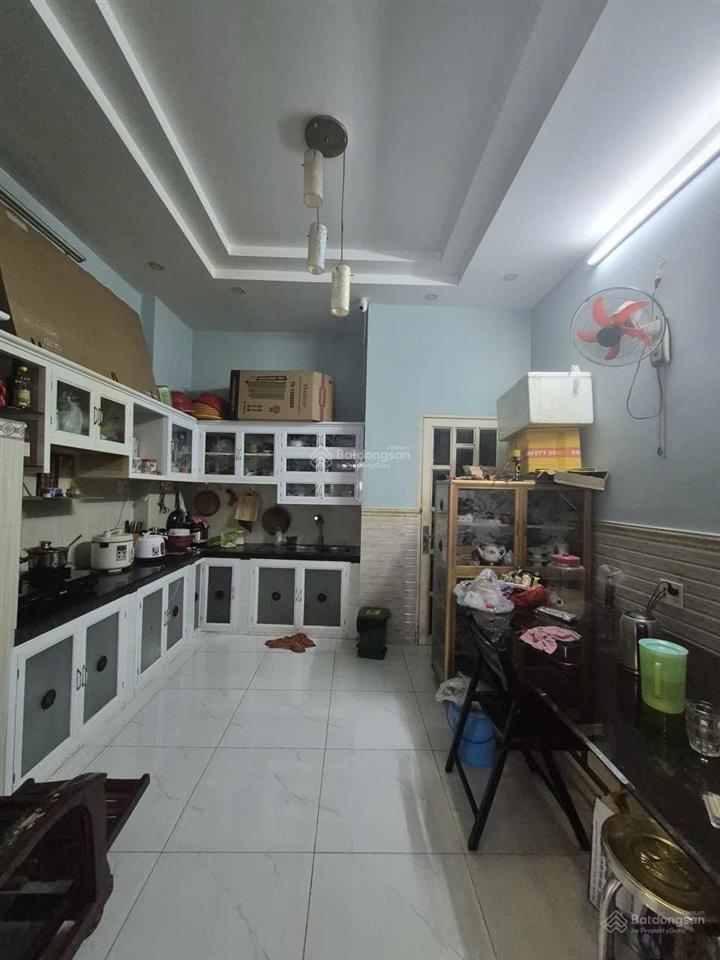 Trùm phân khúc, chủ gấp ạ, hẻm xe hơi, phước long a, có 2 phòng ngủ, giá chỉ 5,5 tỷ
