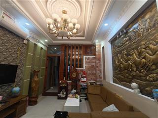 Hiếm toàn tập, phước bình quận 9, 4 tầng, nội thất đẹp lung linh, chủ tự xây tâm huyết, cần bán gấp